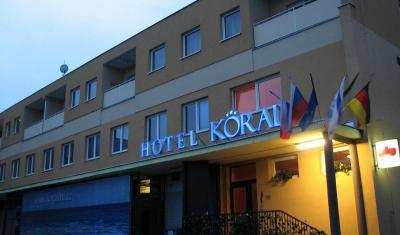 Hotel Koral*** - ubytování Střední Čechy - ubytování v hotelu v Středních Čechách - fotografie č. 1